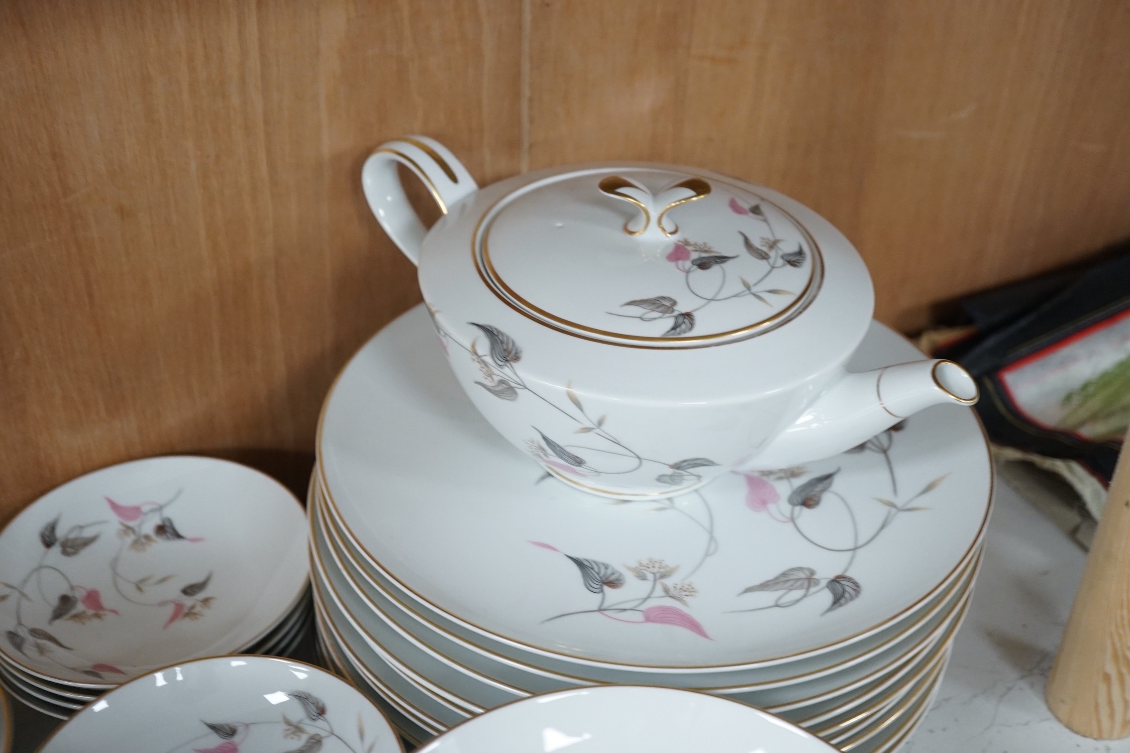 An extensive Noritake Arden pattern dinner and tea service, No. 5063